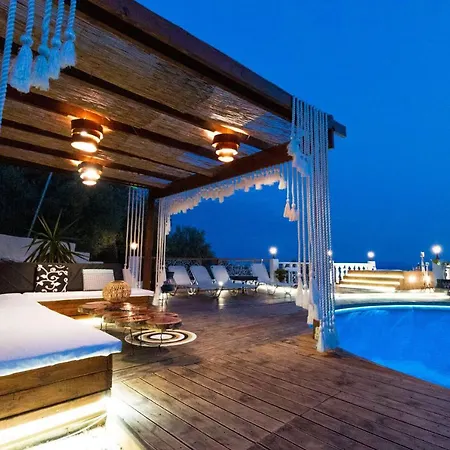 Eva's Luxury * Kritharia (Thessalia)