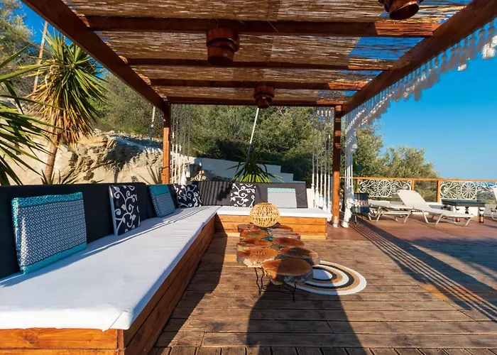 Eva's Luxury * Kritharia (Thessalia)